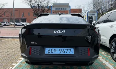 Kia EV4 2026, 2000 км, за 17861.36 USD