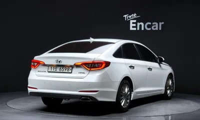Hyundai Sonata 2015, 67150 км, за 6240.65 USD - фото 2