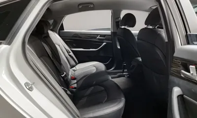 Hyundai Sonata 2015, 67150 км, за 6240.65 USD - фото 11