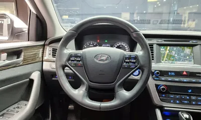 Hyundai Sonata 2015, 67150 км, за 6240.65 USD - фото 14