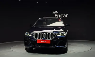 BMW X6 2022, 33463 км, за 50026.07 USD