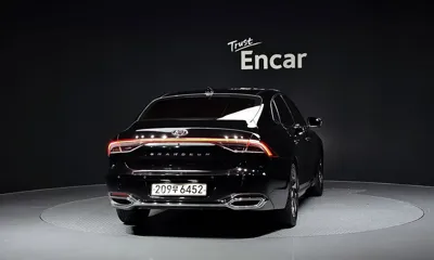 Hyundai Grandeur 2020, 72130 км, за 16093 USD