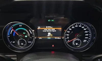 Hyundai Grandeur 2020, 72130 км, за 16093 USD - фото 8