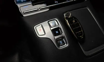 Hyundai Grandeur 2020, 72130 км, за 16093 USD - фото 9