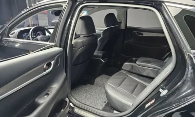 Hyundai Grandeur 2020, 72130 км, за 16093 USD - фото 12