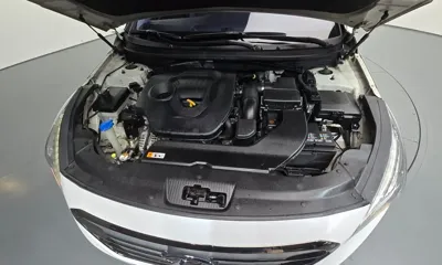 Hyundai Sonata 2017, 61207 км, за 8458.68 USD - фото 6
