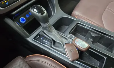 Hyundai Sonata 2017, 61207 км, за 8458.68 USD - фото 9