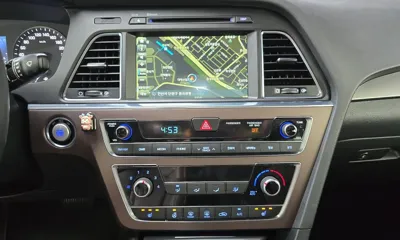 Hyundai Sonata 2017, 61207 км, за 8458.68 USD - фото 19