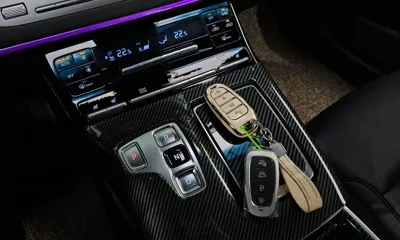 Hyundai Grandeur 2021, 89936 км, за 12421.54 USD - фото 9