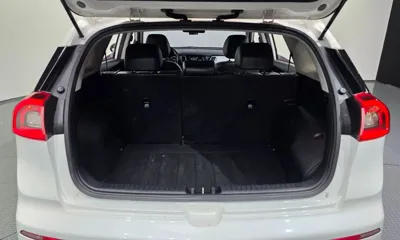 Kia Niro 2017, 102478 км, за 8467.9 USD - фото 20