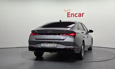 Hyundai Avante 2021, 107090 км, за 9055.38 USD