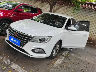 Roewe i5 · 2020 год