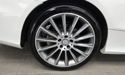 Mercedes-Benz C-Class 2017, 105984 км, за 12487.61 USD