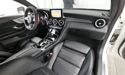 Mercedes-Benz C-Class 2017, 105984 км, за 12487.61 USD - фото 7