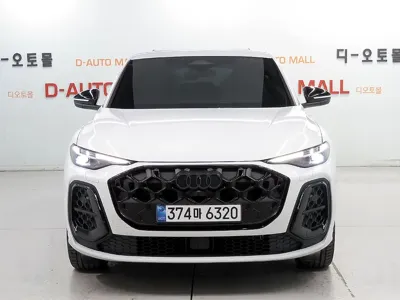 Audi Q5 2025, 15 км, за 60499.66 USD