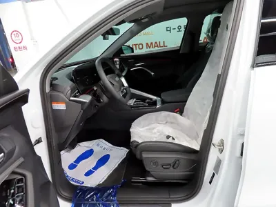Audi Q5 2025, 15 км, за 60499.66 USD - фото 20