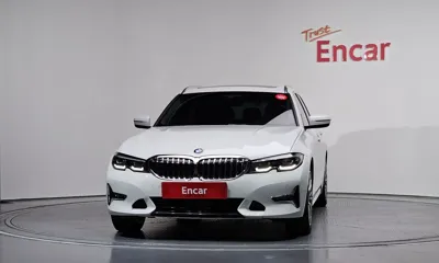 BMW 3-Series 2021, 47187 км, за 18827.37 USD