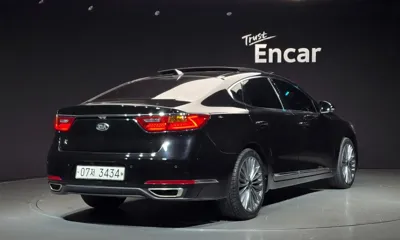 Kia K7 2017, 60418 км, за 11100.89 USD