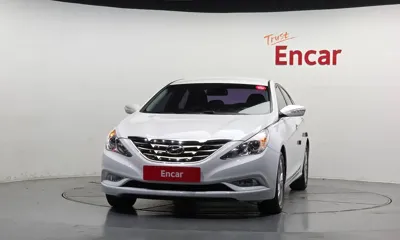 Hyundai Sonata 2010, 37044 км, за 3106.82 USD