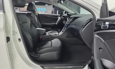 Hyundai Sonata 2010, 37044 км, за 3106.82 USD - фото 11