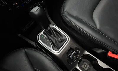 Jeep Renegade 2020, 57892 км, за 10699.75 USD - фото 9