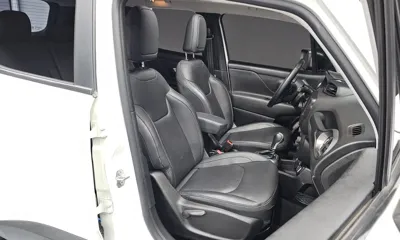Jeep Renegade 2020, 57892 км, за 10699.75 USD - фото 26