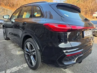 Audi Q5 2025, 30 км, за 57765.53 USD