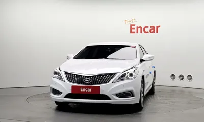 Hyundai Grandeur 2015, 171592 км, за 4495.12 USD