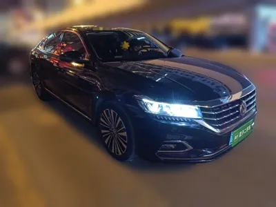 Volkswagen Passat 2019, 60700 км, за 13529 USD - фото 3