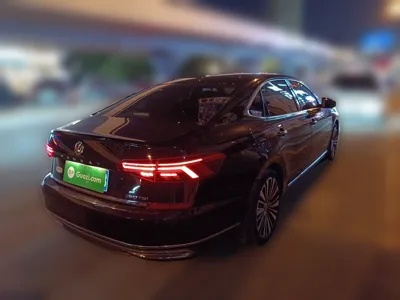 Volkswagen Passat 2019, 60700 км, за 13529 USD - фото 6