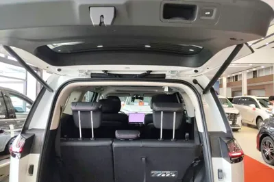 GAC Trumpchi E8 New Energy 2024, 5400 км, за 25453 USD - фото 22