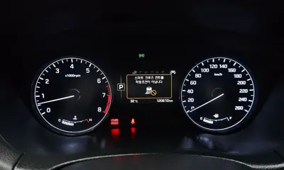 Hyundai Genesis 2016, 120610 км, за 9637.3 USD - фото 8