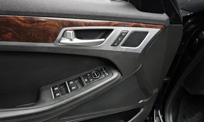 Hyundai Genesis 2016, 120610 км, за 9637.3 USD - фото 31
