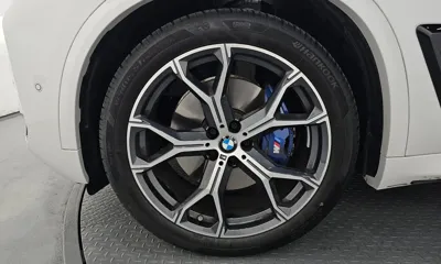 BMW X5 2026, 4742 км, за 82558.64 USD