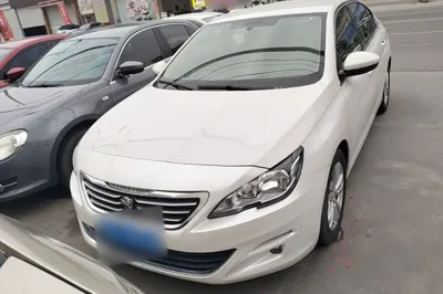 Peugeot 408 2014, 111199 км, за 4455 USD