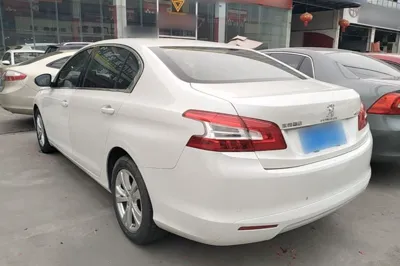 Peugeot 408 2014, 111199 км, за 4455 USD