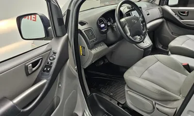 Hyundai Starex 2019, 101963 км, за 9706.86 USD - фото 10