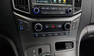 Hyundai Starex 2019, 101963 км, за 9706.86 USD - фото 16