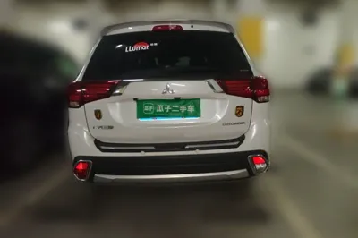 Mitsubishi Outlander 2018, 75900 км, за 9590 USD