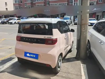 Wuling MINIEV 2022, 33400 км, за 2628.32 USD