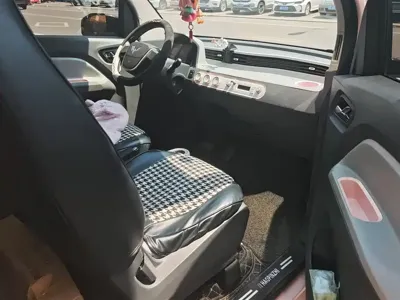 Wuling MINIEV