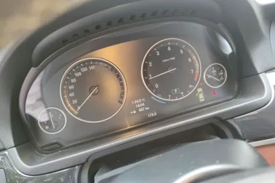 BMW 5 Series 2013, 126800 км, за 11220 USD - фото 10