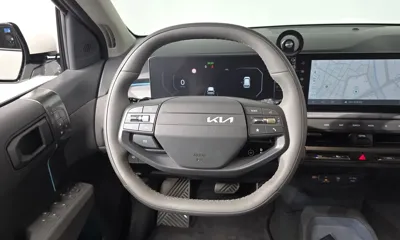 Kia EV3 2025, 38479 км, за 24615.99 USD - фото 13