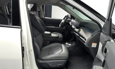 Kia EV3 2025, 38479 км, за 24615.99 USD - фото 26