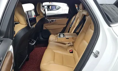 Volvo S90 2019, 65054 км, за 16848.83 USD - фото 26