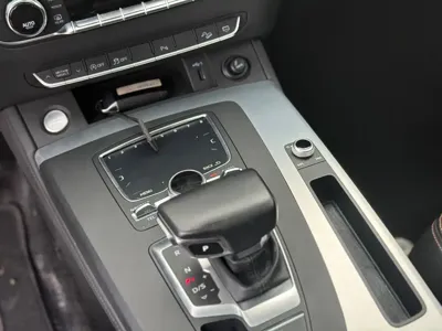 Audi Q5L 2019, 90000 км, за 16649.71 USD - фото 15