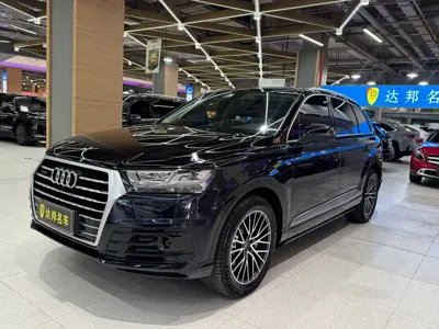 Audi Q7 · 2018 год