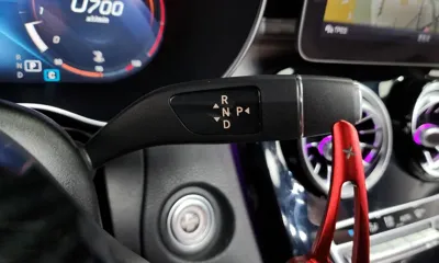Mercedes-Benz C-Class 2020, 89354 км, за 17651.31 USD - фото 9