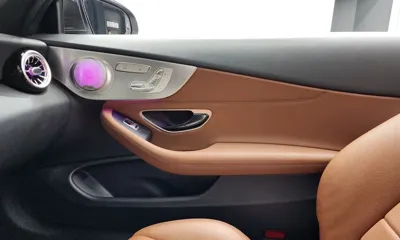 Mercedes-Benz C-Class 2020, 89354 км, за 17651.31 USD - фото 25
