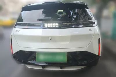 Zeekr X 2025, 7900 км, за 19571 USD